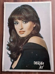 Müjde Ar Büyük Boy Kartpostal (34X50 cm) KRT19387 - Gökçekoleksiyon