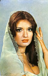 Müjde Ar Kartpostal KRT19036 - Gökçekoleksiyon