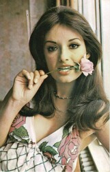 Müjde Ar Kartpostal KRT5556 - Gökçekoleksiyon