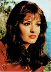 Müjde Ar Kartpostal KRT5596 - Gökçekoleksiyon