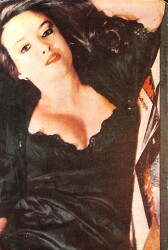 Müjde Ar Kartpostal (Küçük Boy) KRT22140 - Gökçekoleksiyon