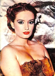 Müjde Ar Kartpostal (Küçük Boy) KRT22574 - Gökçekoleksiyon