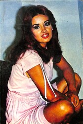 Müjde Ar Kartpostal (Küçük Boy) KRT22669 - Gökçekoleksiyon