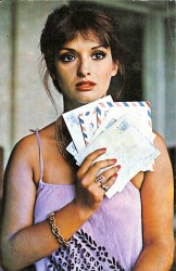 Müjde Ar Kartpostal (Küçük Boy) KRT23118 - Gökçekoleksiyon