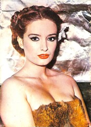 Müjde Ar Kartpostal (Küçük Boy) KRT23144 - Gökçekoleksiyon