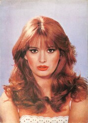 Müjde Ar Kartpostal (Orta Boy) KRT23480 - Gökçekoleksiyon