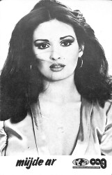 Müjde Ar Siyah-Beyaz Kartpostal (Küçük Boy) KRT22357 - Gökçekoleksiyon