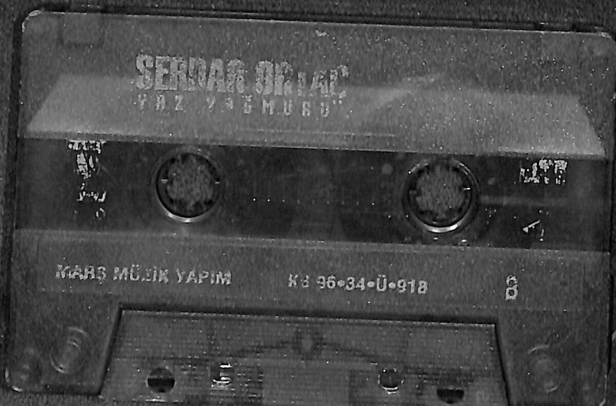 Serdar Ortaç ‎– Yaz Yağmuru Kaset (İkinci El) KST27912 - 2