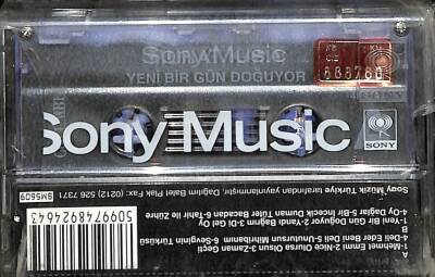 Murat Kaya - Yeni Bir Gün Doğuyor Kaset KST14332 - 2