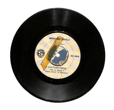 Mürevvet Kekilli - Unutamıyorum Gözümü Sende Açtım (107) PLK1168 - 1