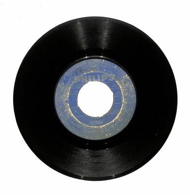 Mürüvvet Kekilli - Son Tesellim Şarap Oldu / Kezban PLAK (10/7) PLK19042 - 2