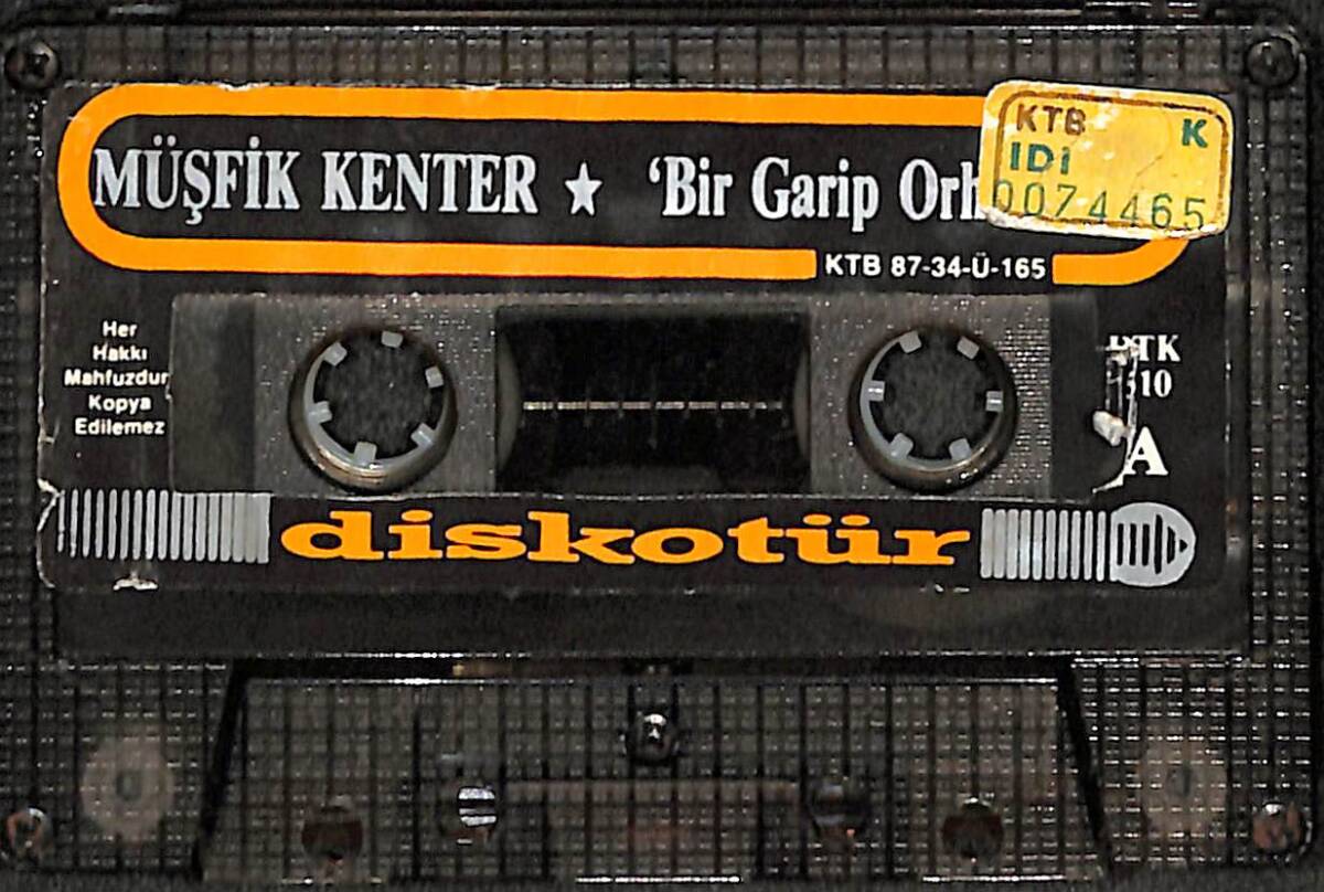 Müşfik Kenter - Bir Garip Orhan Veli Kaset (Kağıt Baskı-Sarı Bandrol-İkinci El) KST26248 - 1