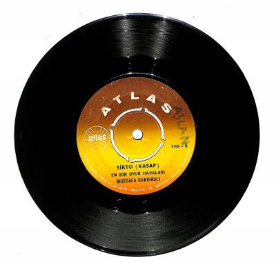 Mustafa Kandıralı - Siyah Gözler Sirto (En Son Oyun Havaları) Plak (107.5) PLK19658 - 2