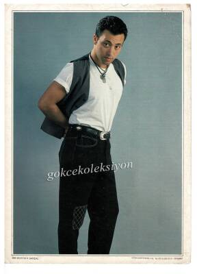 Mustafa Sandal Orta Boy Kartpostal KRT7040 - 1