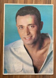 MUSTAFA SANDAL ULTRA DEV BOY KARTPOSTAL (50X70 cm) KRT17542 - Gökçekoleksiyon