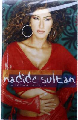 Nadide Sultan - Aşktan Ölsem KST2510 - 1