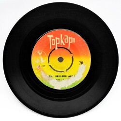 Necla Çelenk - Beni Bekleme Artık (106.5) PLK8840 - 1