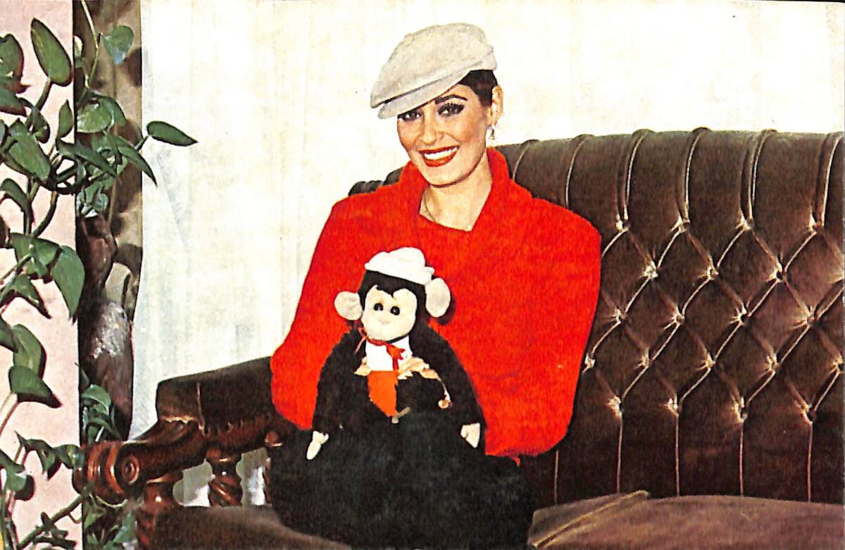 Necla Nazır Kartpostal (Küçük Boy) KRT23908 - 1