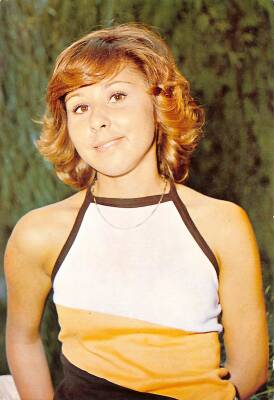 Nilüfer Orta Boy Kartpostal KRT18909 - 1