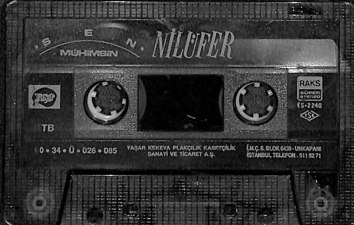Nilüfer - Sen Mühimsin Kaset (Sarı Bandrol - İkinci El) KST27905 - 2