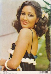 Nüket Duru Orta Boy Kartpostal KRT9959 - Gökçekoleksiyon