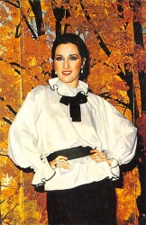 Nükhet Duru Kartpostal (Küçük Boy) KRT23934 - Gökçekoleksiyon