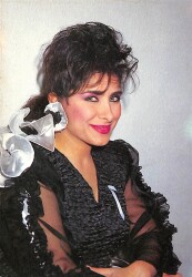 Nuray Hafiftaş Kartpostal KRT10186 - Gökçekoleksiyon