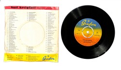 Nuri Sesigüzel ‎– Elbet Güler Ağlayan & Yallah Şoför 45'lik Plak (10/8) PLK27313 - 2