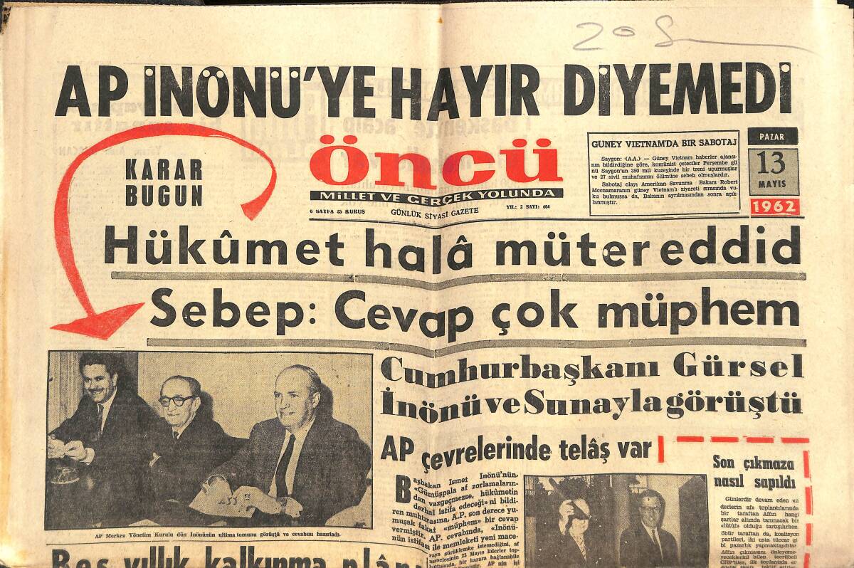 Öncü Gazetesi 13 Mayıs 1962 - Liz Taylor'un Nefret Ettiği Yıldız, Natalie Wood - AP İnönü'ye Hayır Diyemedi GZ143934 - 1