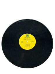 Nükhet Duru - 4 (VI) LP Plak (10/7.5) PLK25448 - Gökçekoleksiyon