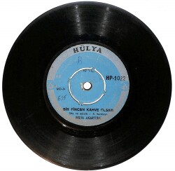 Bedia Akartürk – Bir Fincan Kahve Olsam / Harab Oldum Plak (10/5.5) PLK25012 - Gökçekoleksiyon