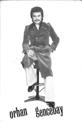 Orhan Gencebay Siyah-Beyaz Kartpostal (Orta Boy) KRT21834 - Gökçekoleksiyon