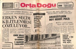 Orta Doğu Gazetesi 29 Mart 1977 - Marlon Brando Rekorları Kırdı... GZ72395 - 2