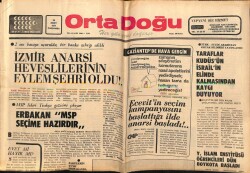 Orta Doğu Gazetesi 30 Mart 1977 - Topkapıda İnşaa Edilen 100 Tonluk Gemi Haliçde Denize İndirildi... GZ72394 - 2
