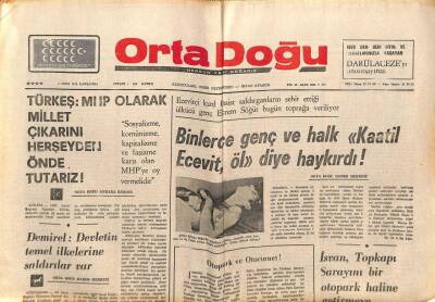 Ortadoğu Gazetesi 1 Ekim 1975 - Binlerce Genç Ve Halk Katil Ecevit Öl Diye Bağırdı GZ66476 - 2