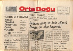 Ortadoğu Gazetesi 1 Ekim 1975 - Binlerce Genç Ve Halk Katil Ecevit Öl Diye Bağırdı GZ66476 - 1