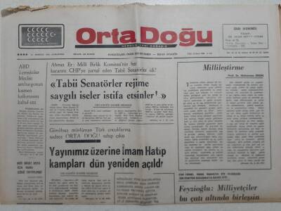 Ortadoğu Gazetesi - 12 Temmuz 1975 - İmam Hatip Kampları Yeniden Açıldı GZ111769 - 1