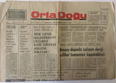 Ortadoğu Gazetesi 15 Nisan 1976 - Amacı Dışında Çalışan Derneği Valiler Tamamen Kapatabilecek GZ13485 - 1