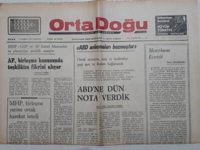 Ortadoğu Gazetesi - 18 Haziran 1975 - AP Birleşme Konusunda Teşkilatın Fikrini Alıyor GZ111758 - 1