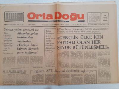 Ortadoğu Gazetesi - 20 Mayıs 1976 - Moskova Hariç Rusyada Yiyecek Namına Bir Şey Kalmadı GZ111417 - 1