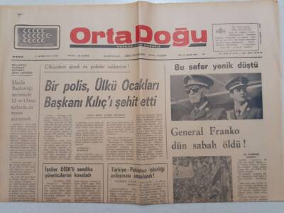 Ortadoğu Gazetesi - 21 Kasım 1975 - General Franko Dün Öldü GZ111525 - 1