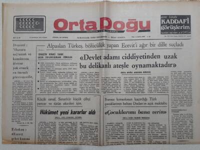 Ortadoğu Gazetesi - 22 Haziran 1975 - Türkeş Bölücülük Yapan Eceviti Ağır Bil Dille Suçladı GZ111756 - 1