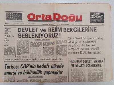 Ortadoğu Gazetesi - 25 Haziran 1975 - Türkeş CHPnin Hedefi Ülkede Anarşi Ve Bölücülük Yapmaktır GZ111354 - 1