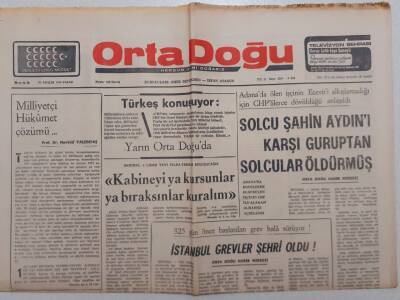 Ortadoğu Gazetesi - 29 Aralık 1974 - İstanbul Grevler Şehri Oldu GZ111521 - 1