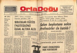 Ortadoğu Gazetesi 30 Ocak 1975 - Solun Boykotuna Solcu Profesörlerde Katıldı GZ66527 - 1