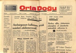 Ortadoğu Gazetesi 4 Ekim 1975 - Kıbrısta Rum Polisi Alarma Geçirildi GZ66479 - 1