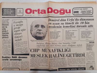 Ortadoğu Gazetesi - 4 Nisan 1977 - CHP Münafıklığı Meslek Haline Getirdi GZ111409 - 1