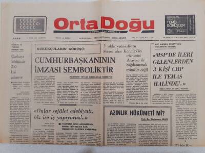 Ortadoğu Gazetesi - 5 Ocak 1976 - Çankaya Köşkünde 210 Kişi Çalışıyor GZ111508 - 1