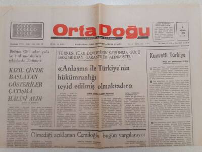 Ortadoğu Gazetesi - 6 Nisan 1976 - Kızıl Çinde Gösteriler Çatışma Halini Aldı GZ111414 - 1