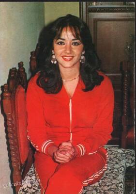 Oya Aydoğan Kartpostal KRT1442 - 1